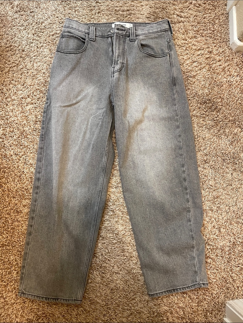 Hollister Men's Relaxed Gray Denim Jeans
